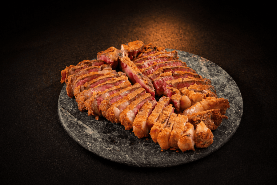 tomahawk steak